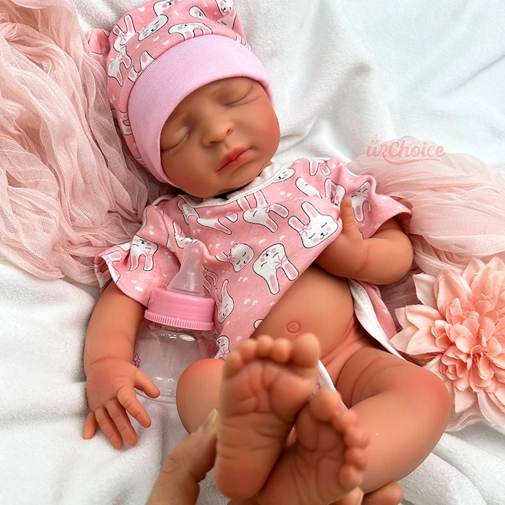 Reborn Baby Doll 17Inch Realistic Lifelike Weighted Girl Silicone Newborn Reborn Doll Can Take Bath Baby Toys For Kid'S Gift