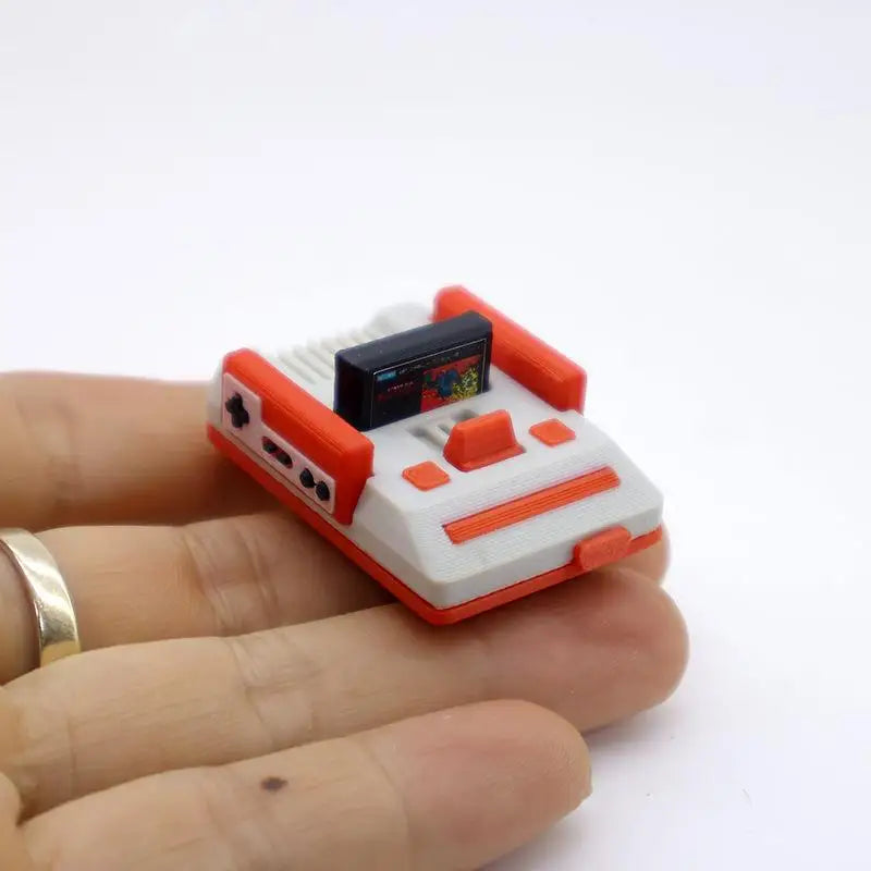 Dollhouse Retro TV Game Console Model Toy, Miniature 1/12 Scale Living Room Decor, Classic Doll Furniture Accessory