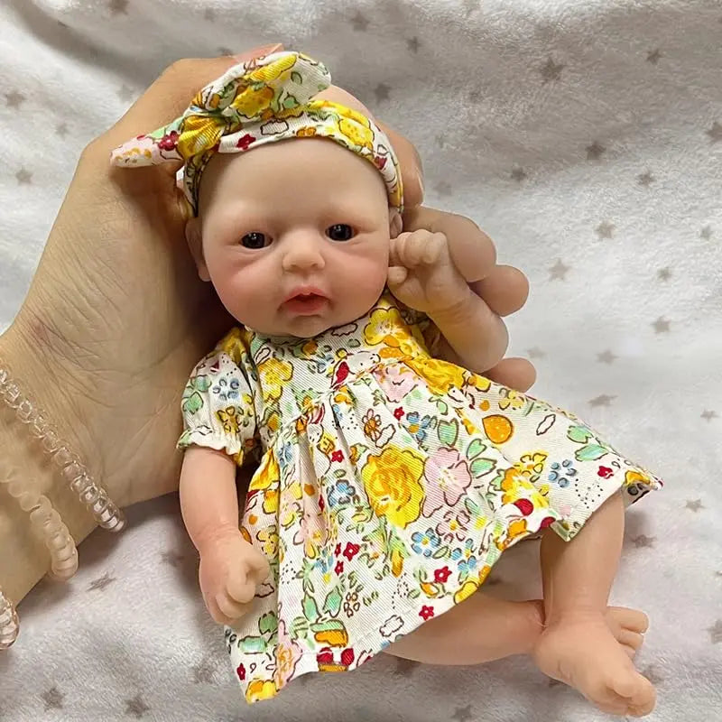 Reborn Baby Dolls 7" Girl Micro Preemie Full Body Silicone Baby Doll Lifelike Mini Silicone Baby
