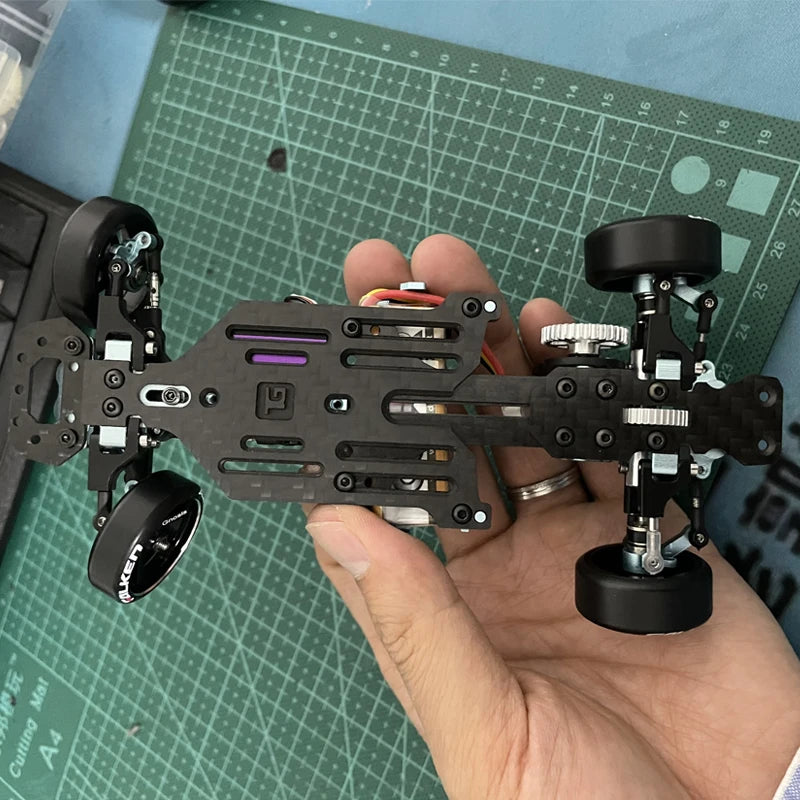 TG RACING RC Car RWD Rear-drive Drift Racing RC Car 1/24 1/28 RTR version with plastic body shell  Brushless ESC motor