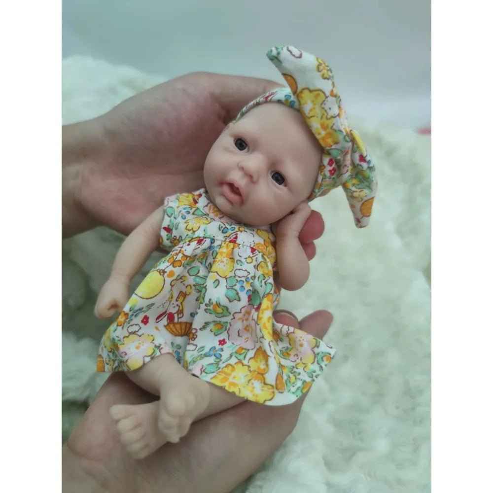Reborn Baby Dolls 7" Girl Micro Preemie Full Body Silicone Baby Doll Lifelike Mini Silicone Baby